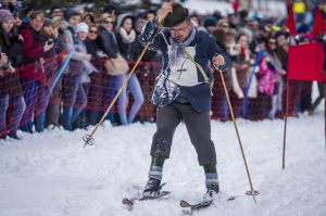 zawody o wielkanocne jajo im krystyny bochunek, kalatowki, stary sprzet, fot adam brzoza,