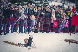 zawody o wielkanocne jajo im krystyny bochunek, kalatowki, stary sprzet, fot adam brzoza,