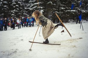 zawody o wielkanocne jajo im krystyny bochunek, kalatowki, stary sprzet, fot adam brzoza,