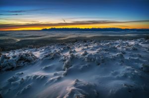 wschod slonca, babia, gora, zima, widok na tatry, fot adam brzoza