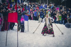 zawody o wielkanocne jajo im krystyny bochunek, kalatowki, stary sprzet, fot adam brzoza,