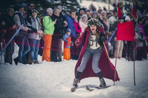 zawody o wielkanocne jajo im krystyny bochunek, kalatowki, stary sprzet, fot adam brzoza,